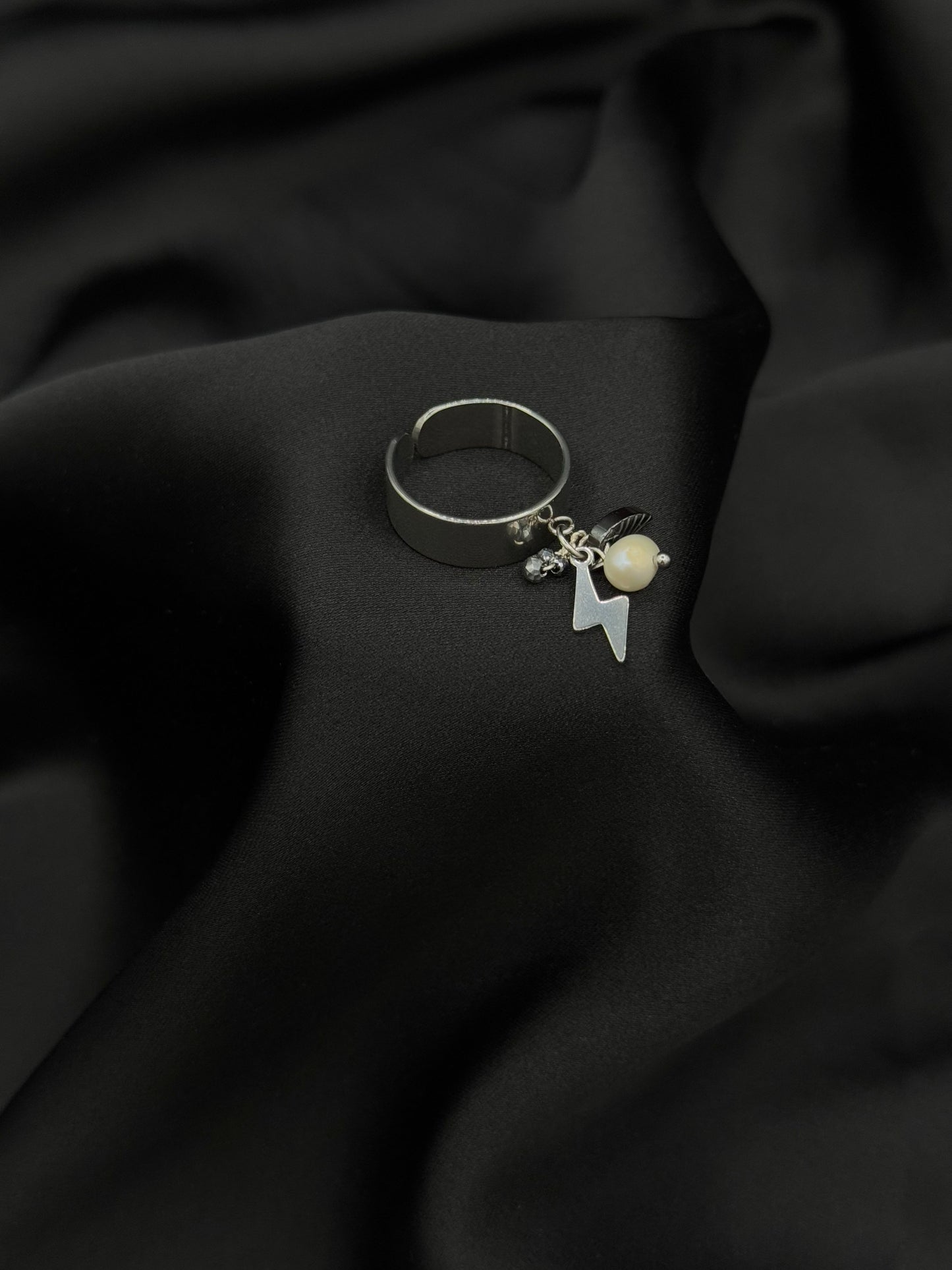 Bague Perle rebelle